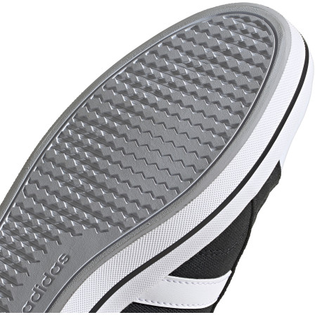 Sneakers Bravada