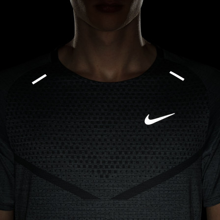 Camiseta Manga Corta de running Nike Dri-Fit Adv Techknit Ultr