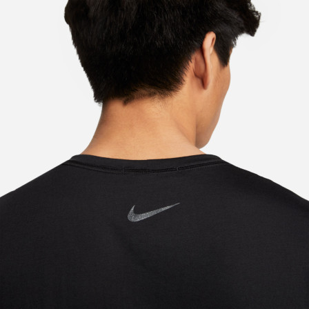 Camiseta Manga Corta de training Nike Yoga Dri-Fit Men'S Top