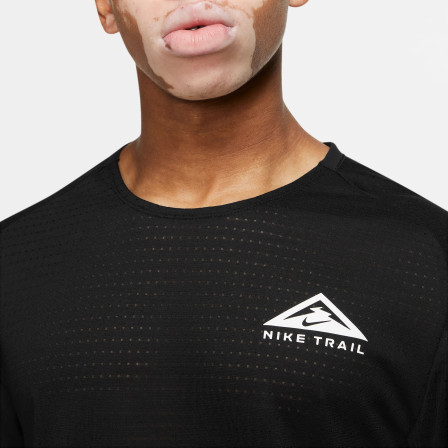 Camiseta Manga Corta de running Nike Dri-Fit Trail Men'S Short