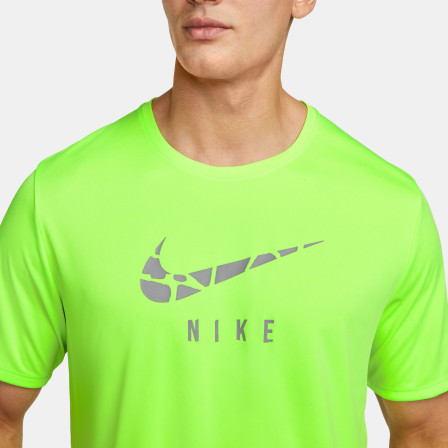 Camiseta Manga Corta de running Nike Dri-Fit Run Division Men'