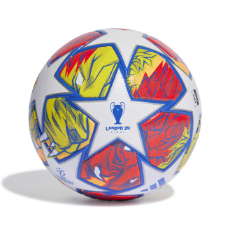 Balon de futbol Adidas...