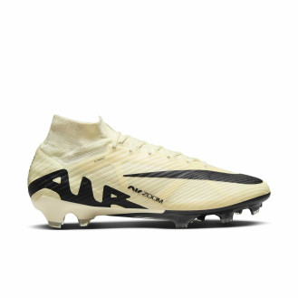Bota de futbol Zoom...