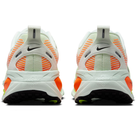 Zapatillas running Nike Vomero 18