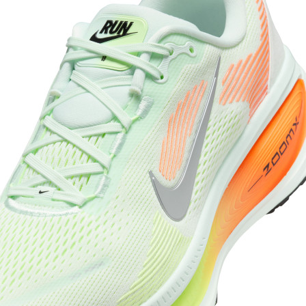 Zapatillas running Nike Vomero 18