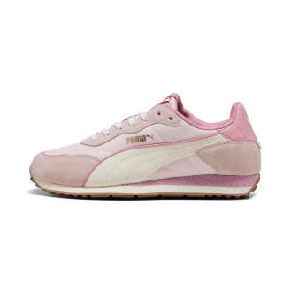 Zapatillas de sportswear ST...