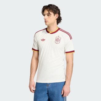 Camiseta segunda equipación...