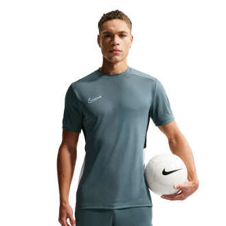 Short de Futbol Nike...