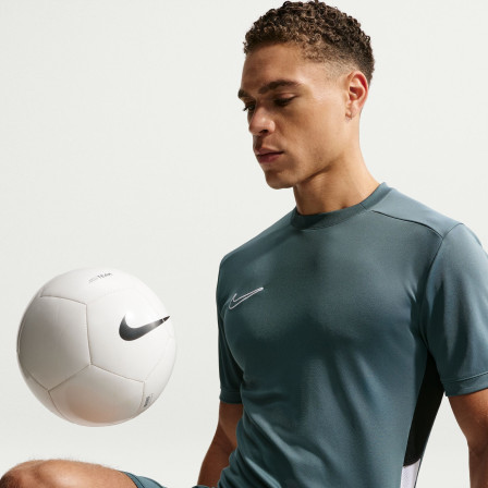 Short de Futbol Nike Academy MenS Dri-Fit Sho