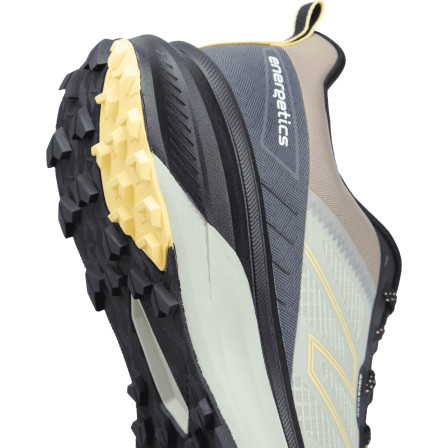 Zapatilla De Trail Running Zyrox Trail Iii Aqb M