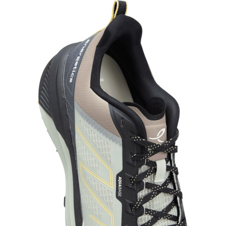 Zapatilla De Trail Running Zyrox Trail Iii Aqb M