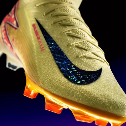 MBAPPÉ MERCURIAL SUPERFLY 10 - IMÁGEN GENERAL DE LAS BOTAS