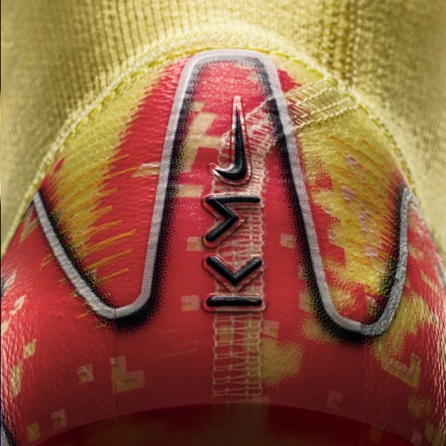 MBAPPÉ MERCURIAL SUPERFLY 10 - PARTE TRASERA DEL PRODUCTO