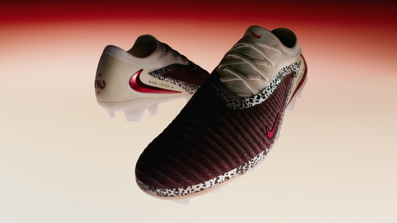 Bota de fúbtol Nike Phantom