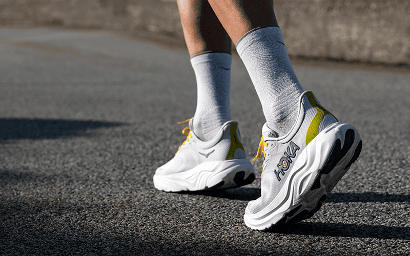 Review HOKA Arahi 8: análisis completo y sensaciones en carrera