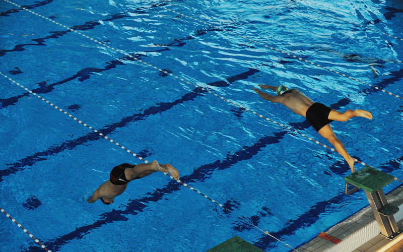 Beneficios de la natación: por qué es uno de los deportes más completos